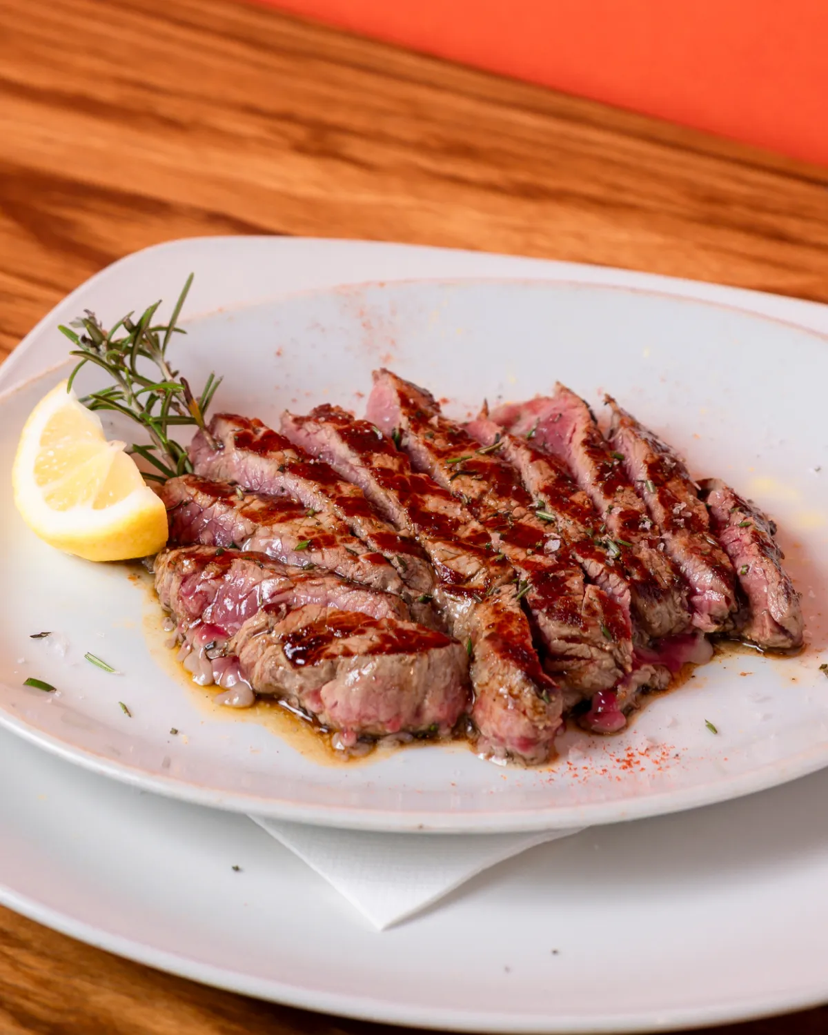 Tagliata di manzo ristorante pizzeria tre merate